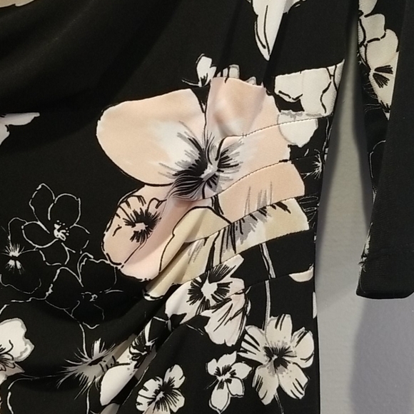 Connect floral dress with drape neckline Sz 12 - Picture 3 of 8